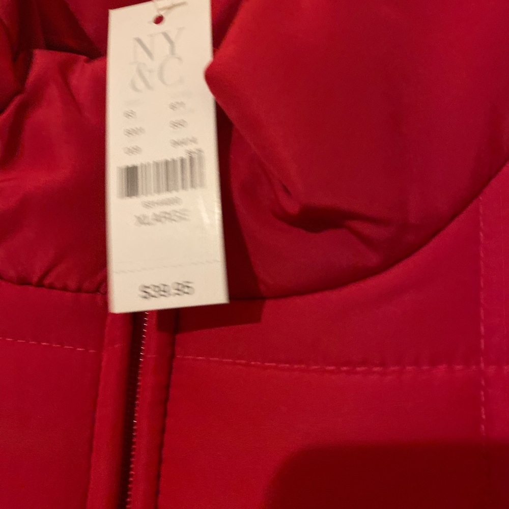 Puffer Vest - Picture 2 of 5